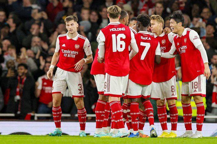 Arsenal players celebrate the Granit Xhaka's goal 1-0 during the UEFA Europa League, Group A football match between Arsenal and PSV Eindhoven on October 20, 2022 at the Emirates Stadium in London, England - Photo Nigel Keene / ProSportsImages / DPPI