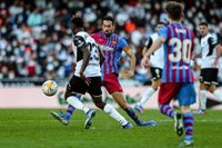 El Barça busca refugiarse en la Liga tras su calvario europeo