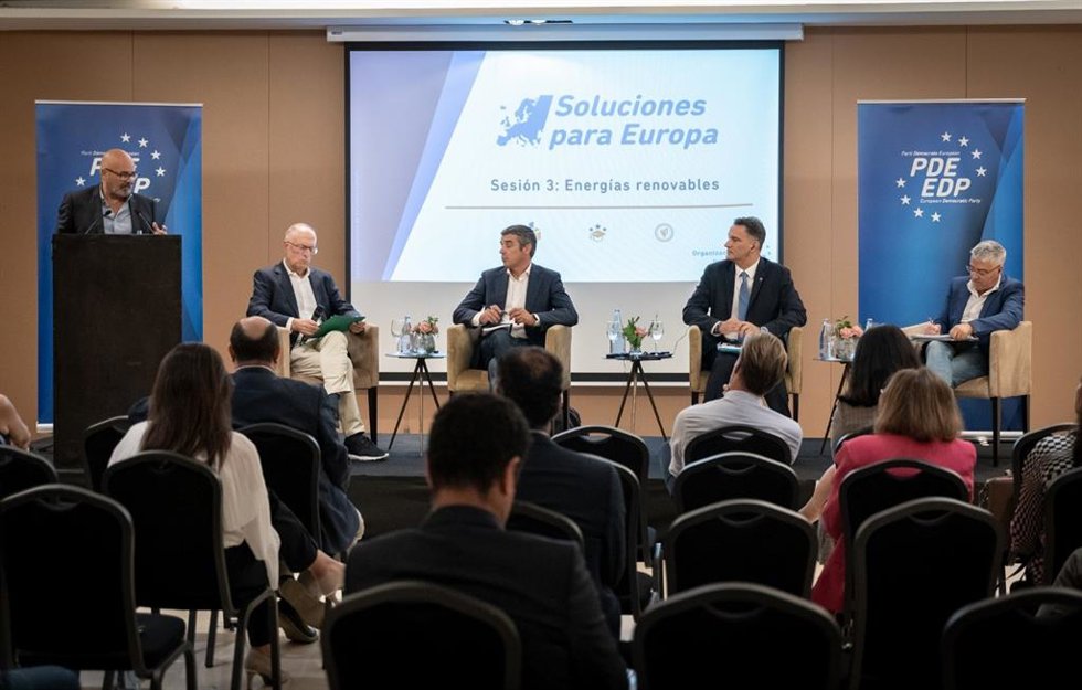 Encuentro 'Soluciones para Europa' organizado por el Partido Demócrata Europeo