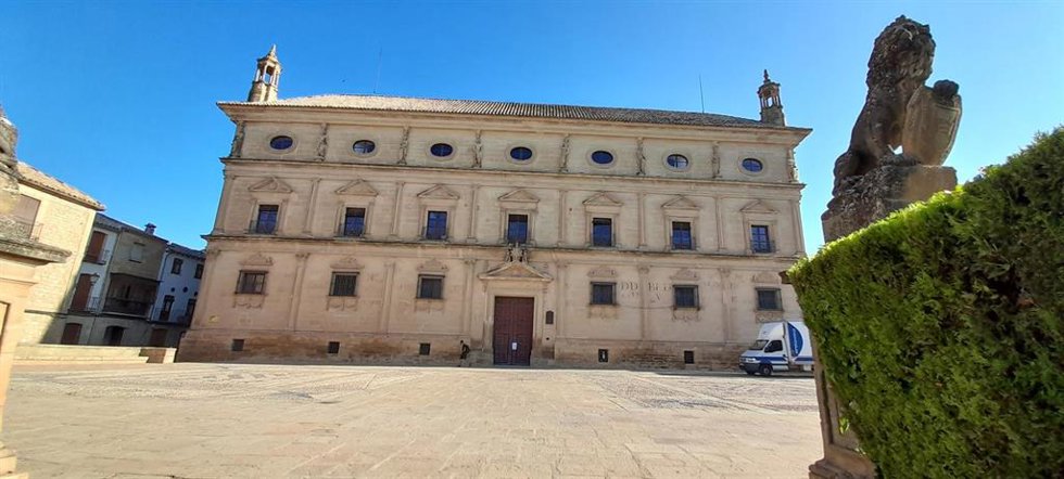 Archivo - Imagen de archivo de la sede del Ayuntamiento de Úbeda. 