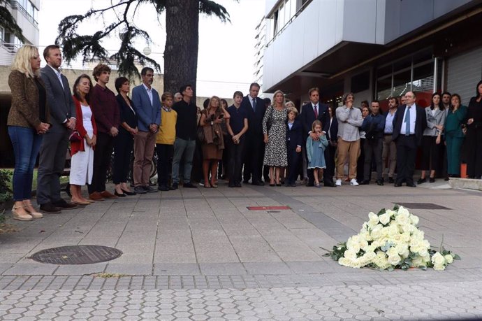 San Sebastián recuerda con una placa en su memoria a Juan de Dios Doval Mateos, asesinado por ETA en 1980