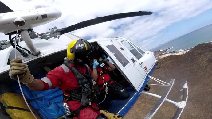 Archivo - El helicóptero del GES