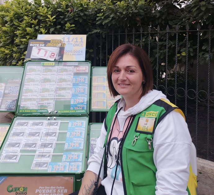Dolores Casado, vendedora de la ONCE
