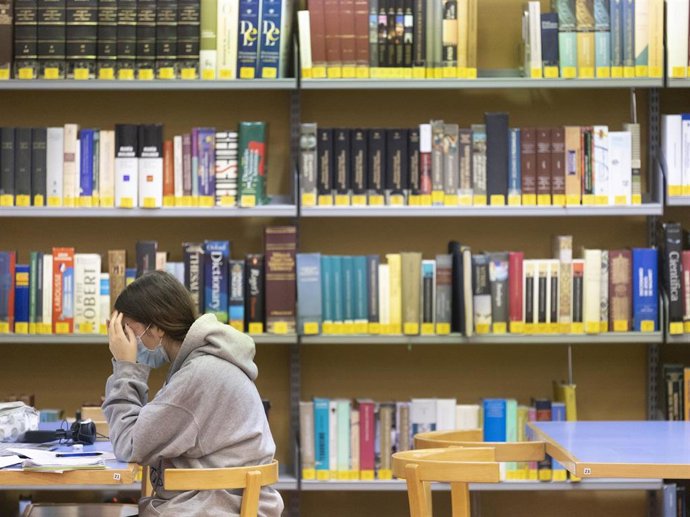 Archivo - Biblioteca, archivo