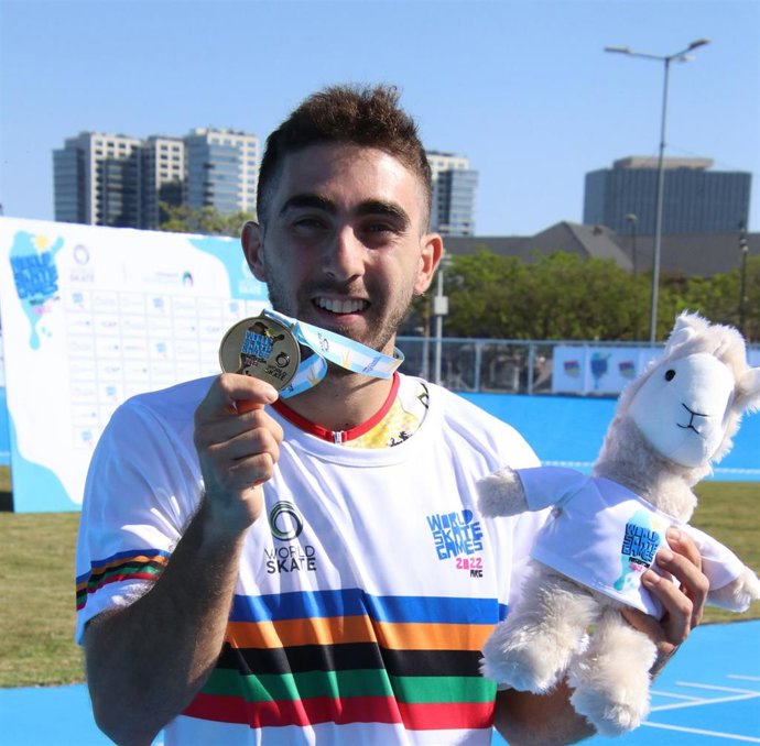 Chevi Guzmán conquista el oro en 200m TT Dual en los World Skate Games de Argentina