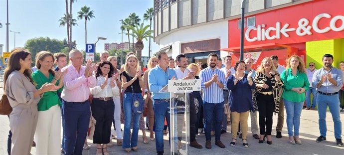 Rueda de prensa del PP de Sevilla para valorar los presupuestos andaluces para 2023