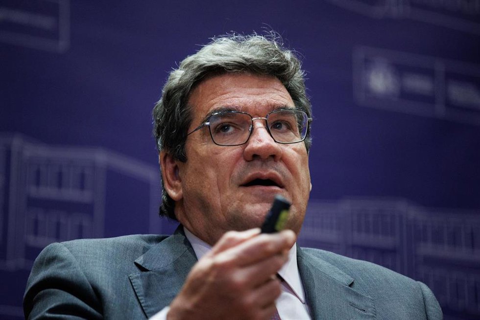 El ministro de Inclusión, Seguridad Social y Migraciones, José Luis Escrivá, presenta los Presupuestos del Ministerio de Inclusión, Seguridad Social y Migraciones para 2023, en la sede del Ministerio, a 10 de octubre de 2022, en Madrid (España).