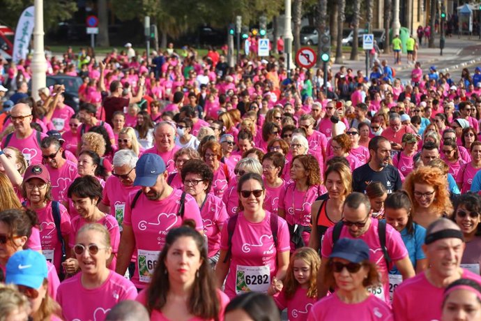 VII edición de la carrera solidaria 'Valncia corre contra el Cáncer'