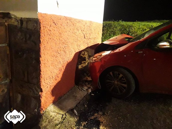 Fallecido tras chocar con su vehículo contra un muro de una vivienda en La Riera, Colunga