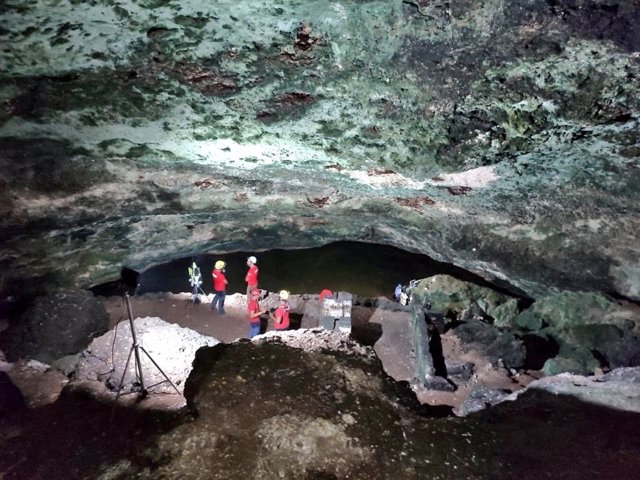 Operativo de búsqueda de un espeleobuceador desaparecido en la Cueva de Sa Gleda (Manacor).