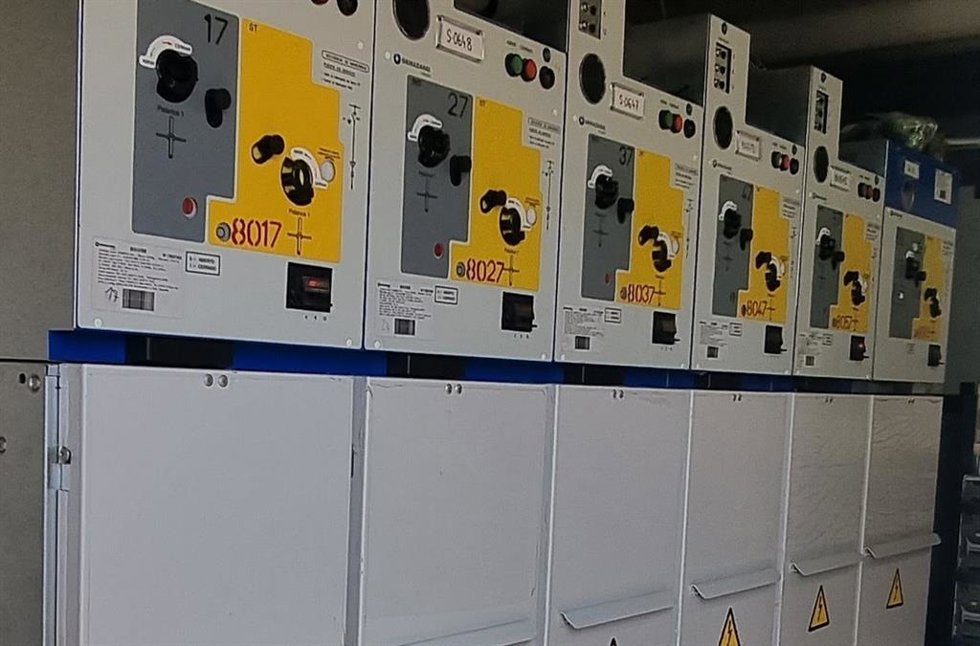Endesa reconfigura parte de la red eléctrica de Sabadell (Barcelona) beneficiando a 7.000 clientes