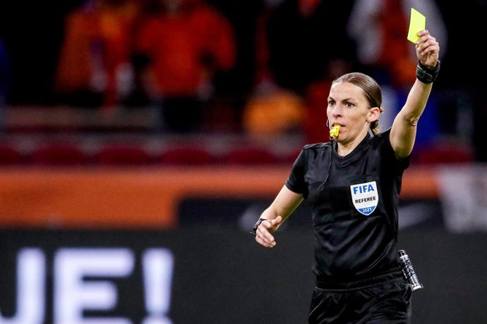 Archivo - Referee Stephanie Frappart during the 2022 FIFA World Cup, Qualifiers, Group G football match between Netherlands and Latvia on March 27, 2021 at Johan Cruijff ArenA in Amsterdam, Netherlands - Photo Broer van den Boom / Orange Pictures / DPPI