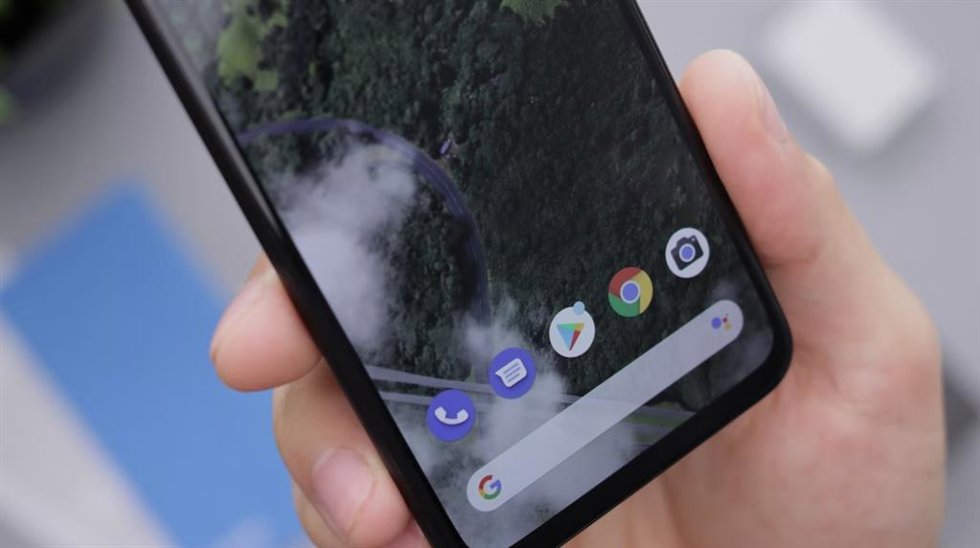 Notificación de Google Play Store en un móvil Android