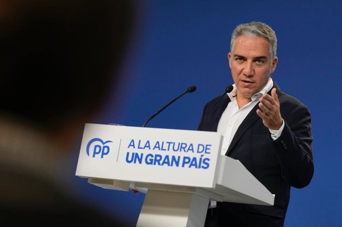 El Coordinador General Del PP, Elías Bendodo, En Rueda De Prensa En Génova.