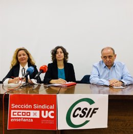 La secretaria general de la Federación de Enseñanza de CCOO en Cantabria, Conchi Sánchez; la presidenta del comité de empresa del personal docente e investigador de la UC, Ruth Villalón (CCOO); y el delegado de CSIF, Javier Dávila