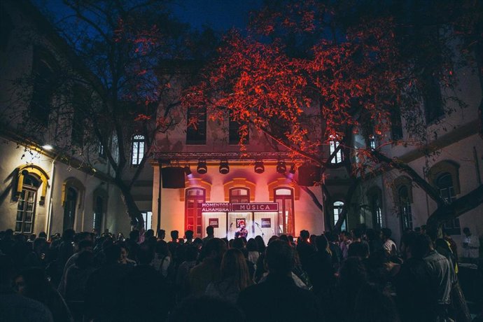 antamarta y Jordana B protagonizan este viernes el último RED Friday del año en La Térmica.