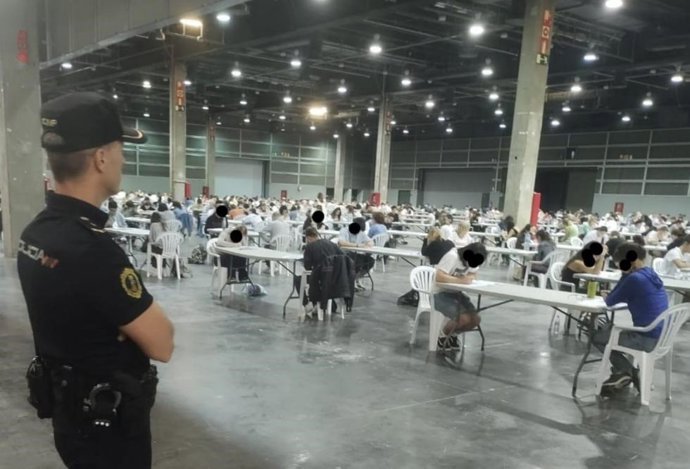 La Generalitat publica las 22 convocatorias de la oferta de empleo público de 2022 con 353 plazas de turno libre