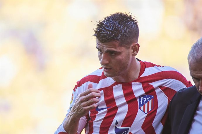 Alvaro Morata of Atletico de Madrid gets injured during the spanish league, La Liga Santander, football match played between Cadiz CF and Atletico de Madrid at Nuevo Mirandilla stadium October 29, 2022, in Cadiz, Spain.
