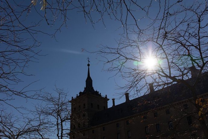 Archivo - Vista de la fachada del Monasterio de San Lorenzo de El Escorial