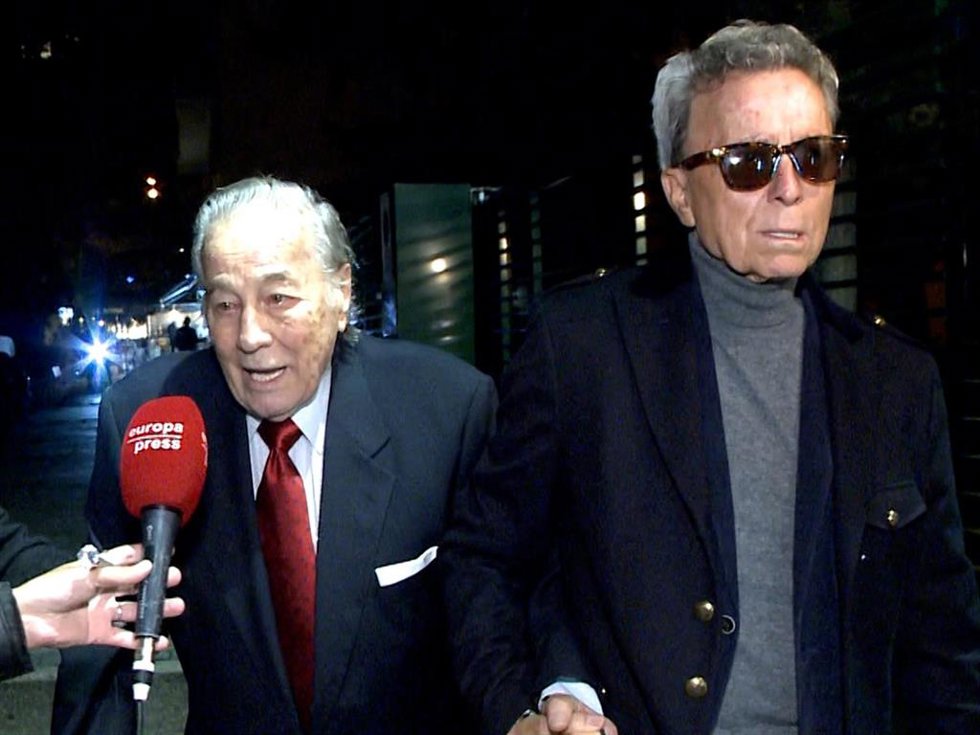 Victoriano Valencia y José Ortega Cano en el cumpleaños de María Rosa