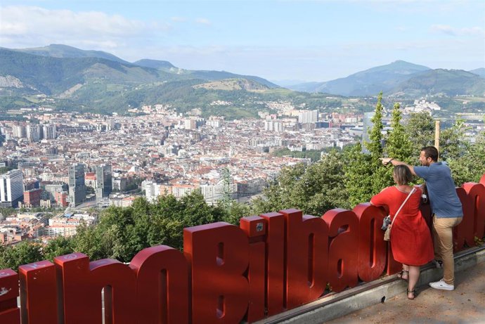 Archivo - Imagen del mirador de Artxanda.