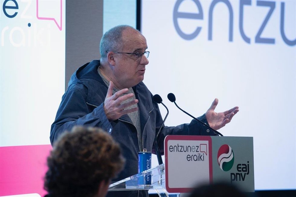 Archivo - EL presidente del PNV de Gipuzkoa, Joseba Egibar
