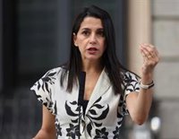 Arrimadas ve "totalitarismo sin pudor" en la propuesta de Podemos de cambiar las mayorías para el CGPJ