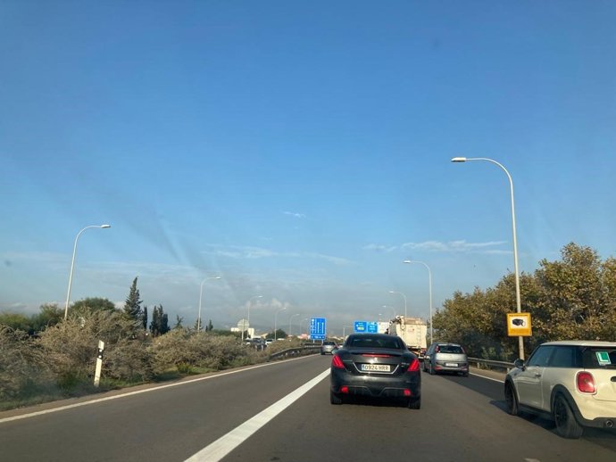 Carril Bus-VAO en la entrada a Palma.