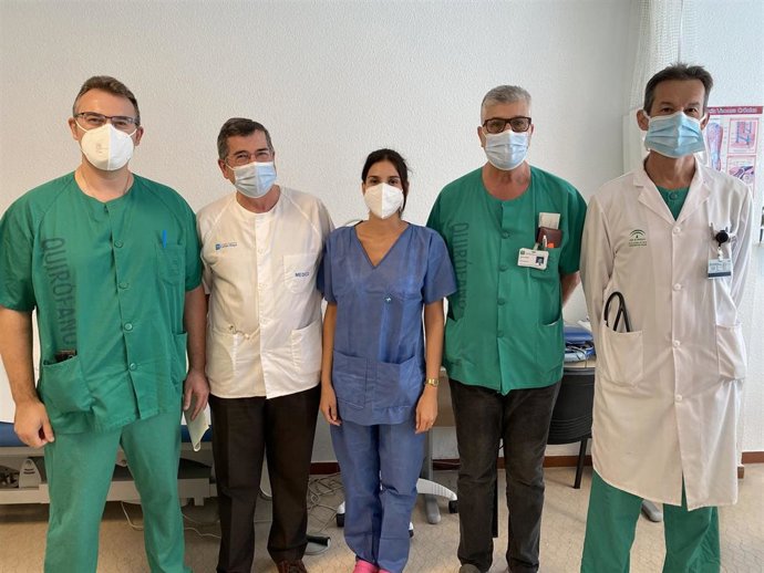 El equipo de profesionales de Cirugía Cardiovascular del Hosoital Regional de Málaga que trabaja en la consulta de insuficiencia venosa crónica