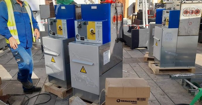 Endesa en sus tareas de electrificación.