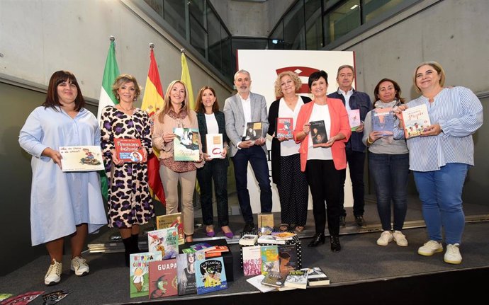 Entrega de premios del certamen 'Enheduanna: leer para crecer en igualdad'.