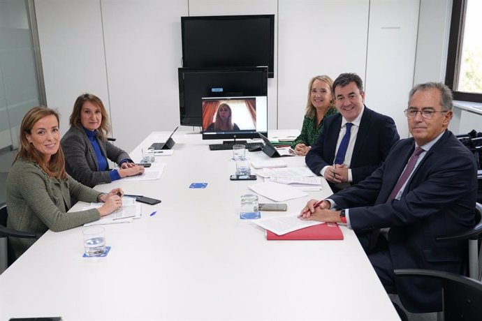 El PP vuelve a pedir a Educación reorientar el borrador sobre la nueva EBAU para que la prueba sea única en toda España