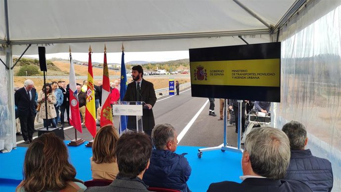 Juan García Gallardo pide a Raquel Sánchez menor discriminación en los presupuestos para la Comunidad.