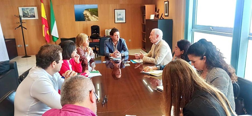 Reunión de la Junta con el Clúster Naval.