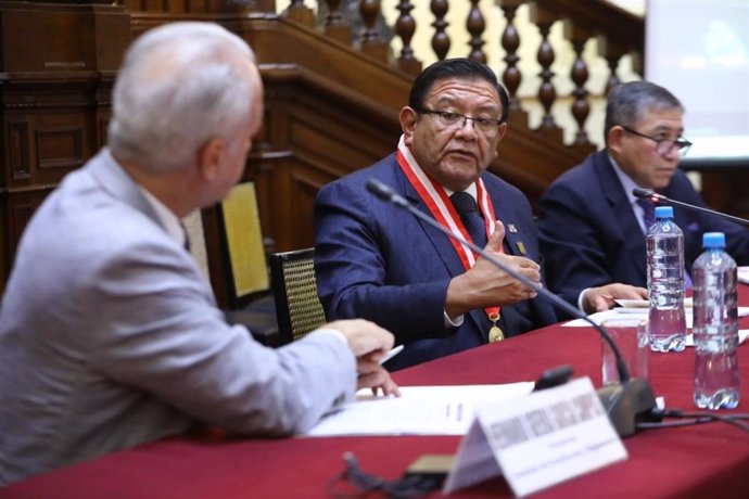 Comisión Constitución y Reglamento del Congreso de Perú