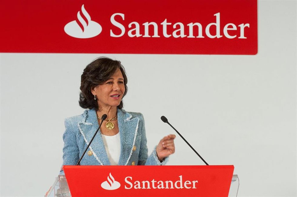 Archivo - La presidenta de Banco Santander, Ana Botín, en la Conferencia Internacional de Banca 2019