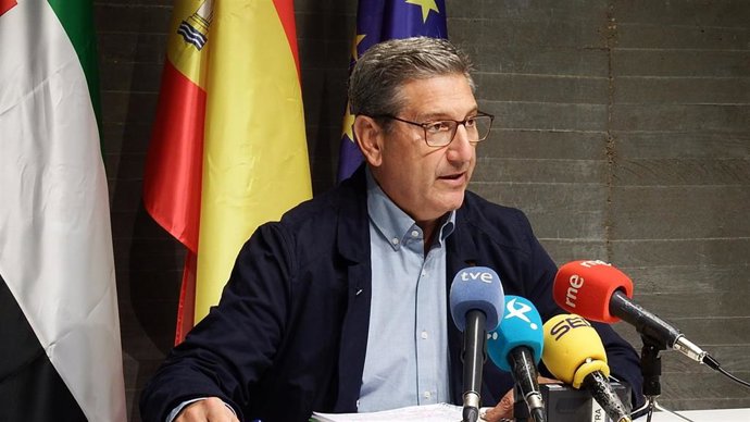 El secretario general de Empleo, Javier Luna, valora los datos de desempleo del mes de octubre