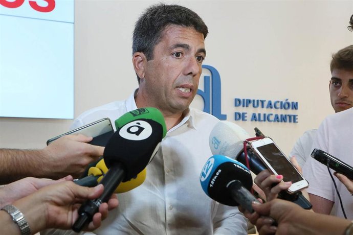 Archivo - El presidente del PPCV y de la Diputación de Alicante, Carlos Mazón