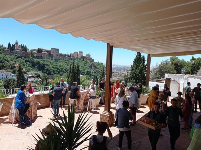 Unos 120 profesionales turísticos conocerán la oferta de Andalucía durante noviembre.