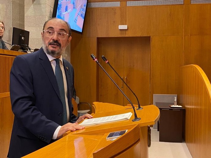 El presidente de Aragón, Javier Lambán, en un momento de su discurso de apertura del Debate sobre el estado de la comunidad.
