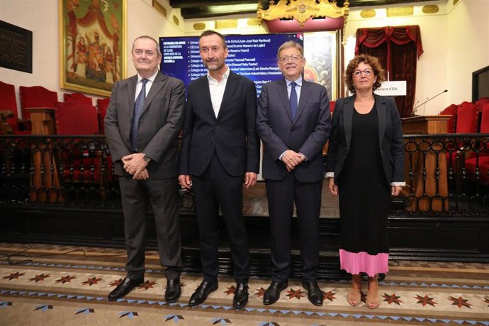 Elx presenta su candidatura a la Agencia Espacial Española con las credenciales de la "unidad, esfuerzo y talento"