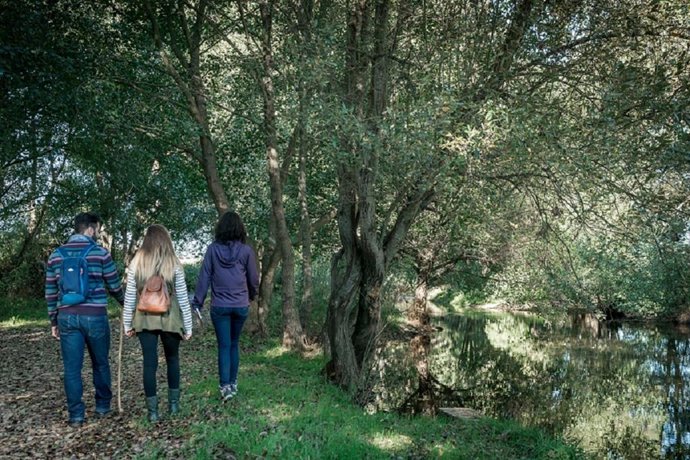 Archivo - Ruta transfronteriza teatralizada del contrabando en La Codosera.