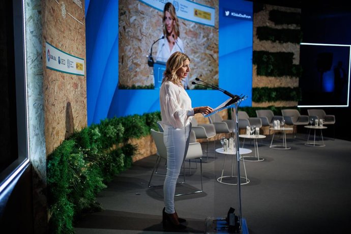 La vicepresidenta segunda y ministra de Trabajo, Yolanda Díaz, interviene en un acto de clausura del Foro 'Global Deal' de la  OCDE, en Casa de América, a 3 de noviembre de 2022, en Madrid (España). 