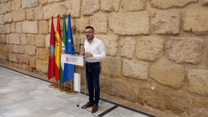 El portavoz del Grupo Socialista en el Ayuntamiento de Córdoba, José Antonio Romero.