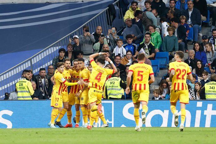 Cristhian Stuani of Girona FC celebrates a goal during the spanish league, La Liga Santander, football match played between Real Madrid and Girona FC at Santiago Bernabeu stadium on October 30, 2022, in Madrid, Spain.