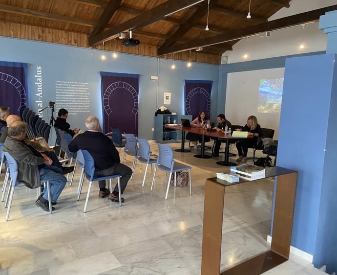 El Parque Natural Sierra de Baza celebra reunión ordinaria de su Junta Rectora en el municipio de Dólar