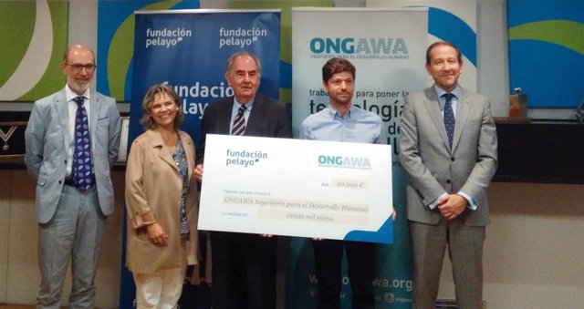 La Fundación Pelayo firma un acuerdo de colaboración con ONGAWA para un proyecto en Tanzania