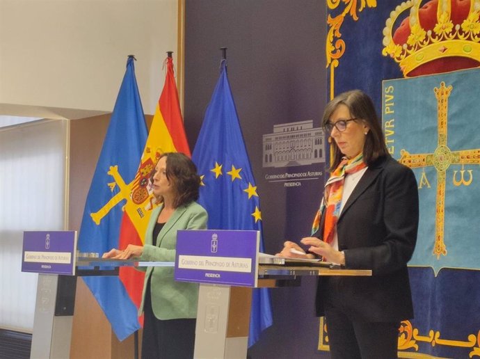 Rueda de prensa posterior al Consejo de Gobierno de la consejera Melania Álvarez y la viceconsejera Nieves Roqueñí