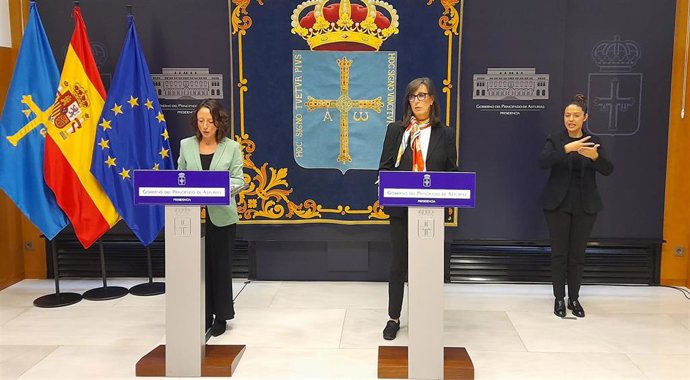 Melania Álvarez y Nieves Roqueñí