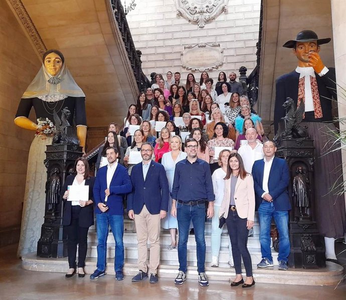Un total de 45 trabajadores sociales toman posesión este viernes en el Ayuntamiento de Palma